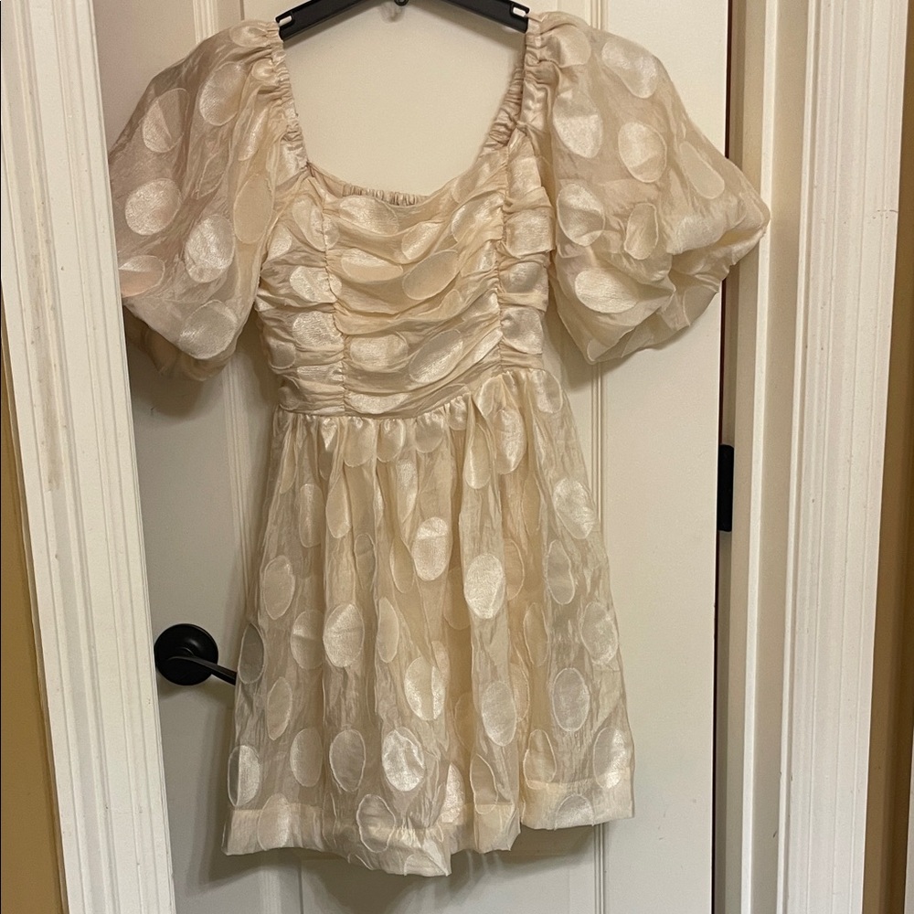 Lulu's Cream Dress xs